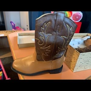 BRAND NEW 🥳 Youth Western Boots